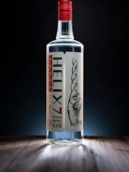 Helix Vodka / 70cl.