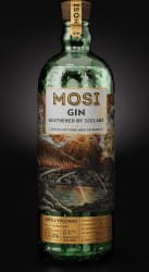 Mosi Gin / Eldfell / úr Portvíns tunnu