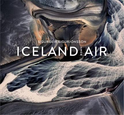 Iceland from Air - large