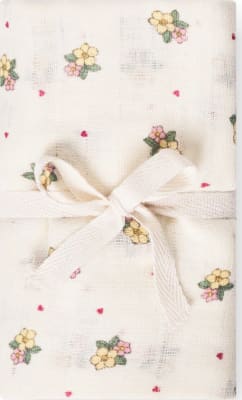 Jana Muslin Swaddle – Sweetheart Petals
