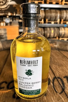 Bjálmholt Juniper Berry Vinegar