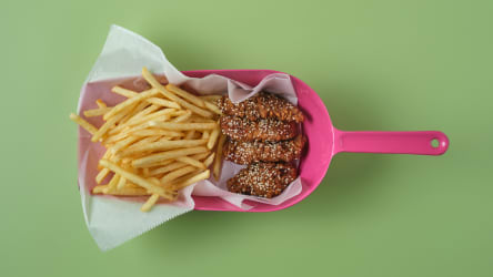 Kombó - 200gr boneless og franskar