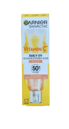 Garnier SkinActive C-vítamín daglegur UV ljómaaukandi vökvi SPF 50+ 40 ml