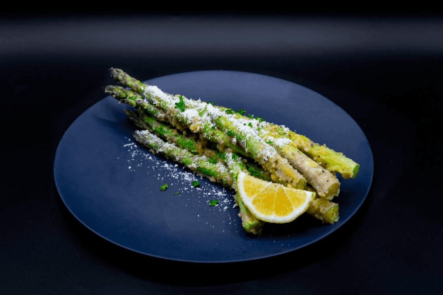 Aspas með hvítlauk og parmesan
