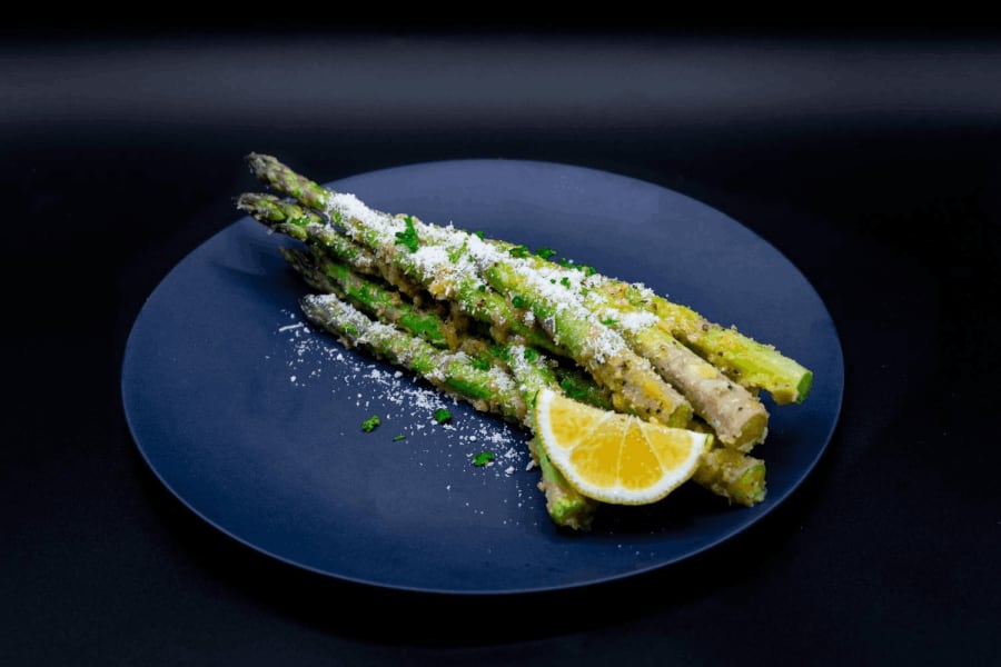 Aspas með hvítlauk og parmesan