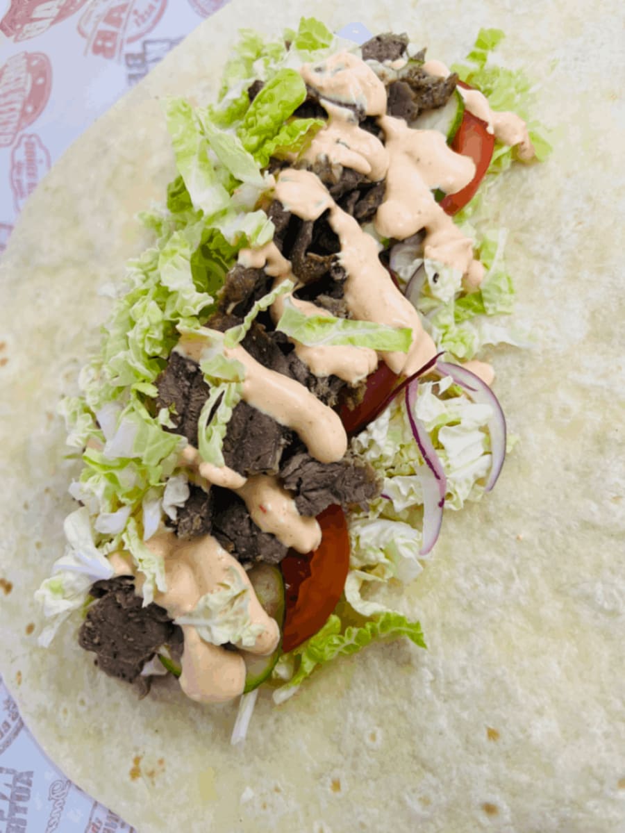 Klassískur kebab í vefju