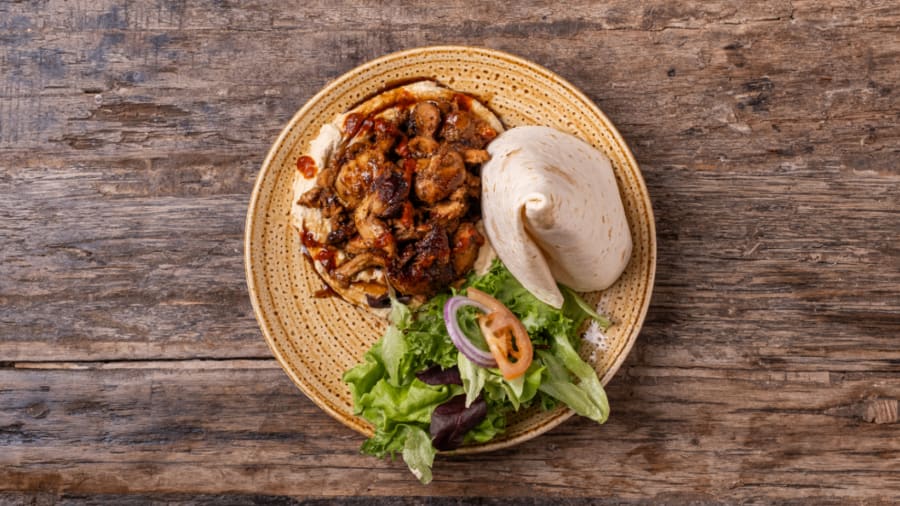Hummus með kjúkling (halal)
