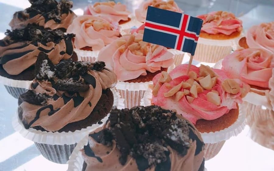 16 bollakökur