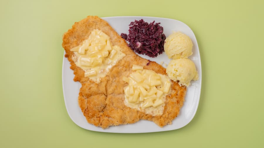 Schnitzel með ananas og osti