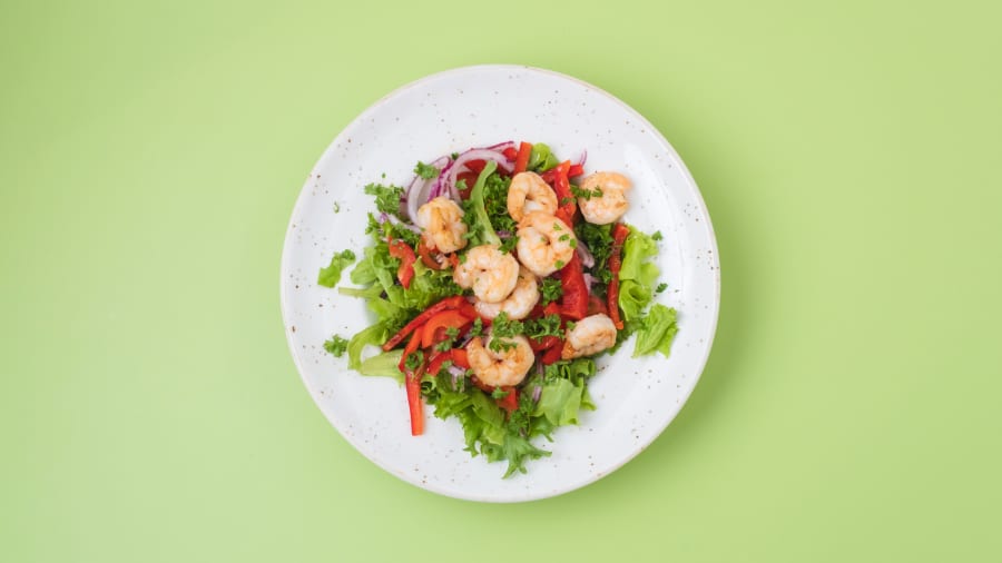 Salat með tígrisrækjum eða Oumph (Vegan)
