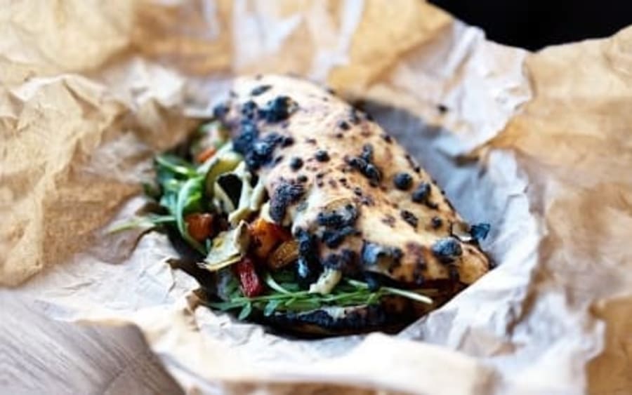 16. Grænmetis/Vegetarian Panuozzo