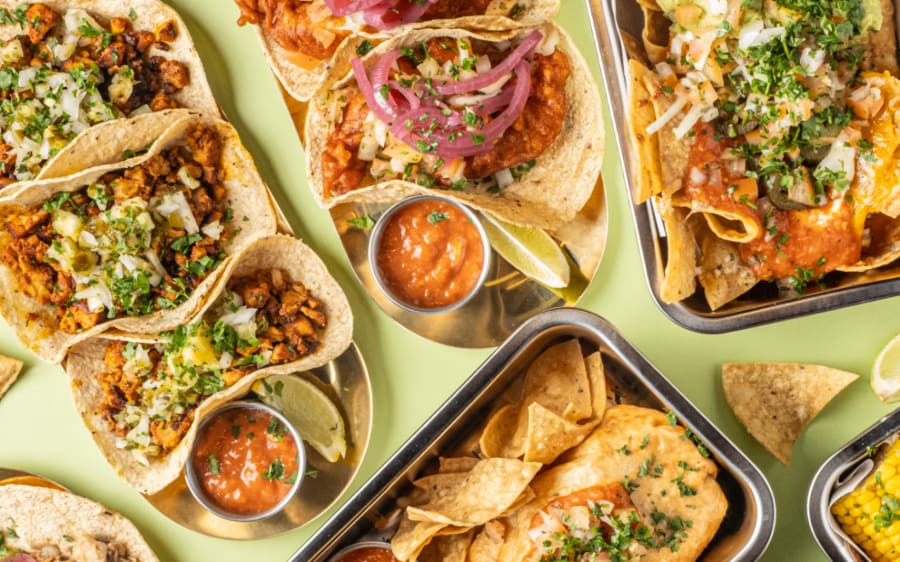Tilboð - 6 tacos & nachos