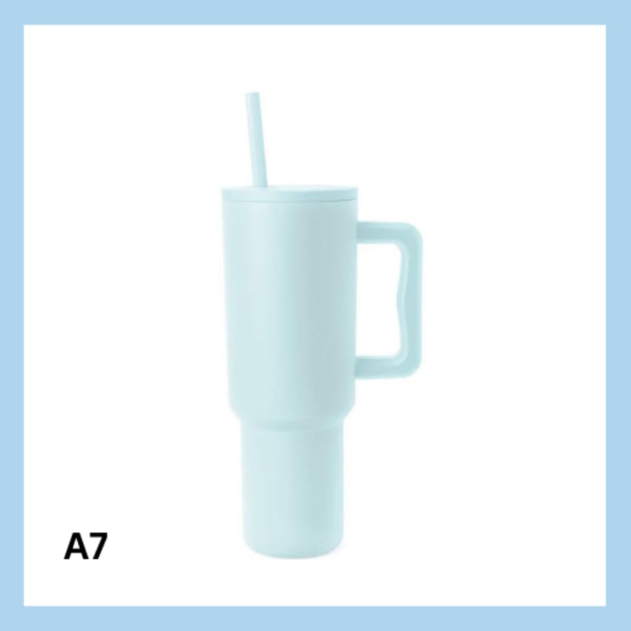 Sérmerktur stálbrúsi með röri 1200ml – 13 litir