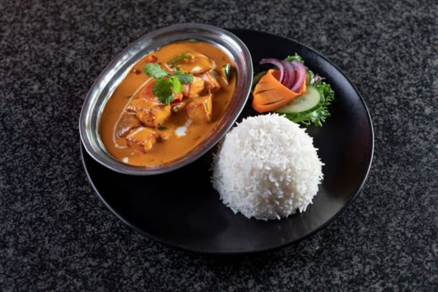 6. Paneer tikka masala 