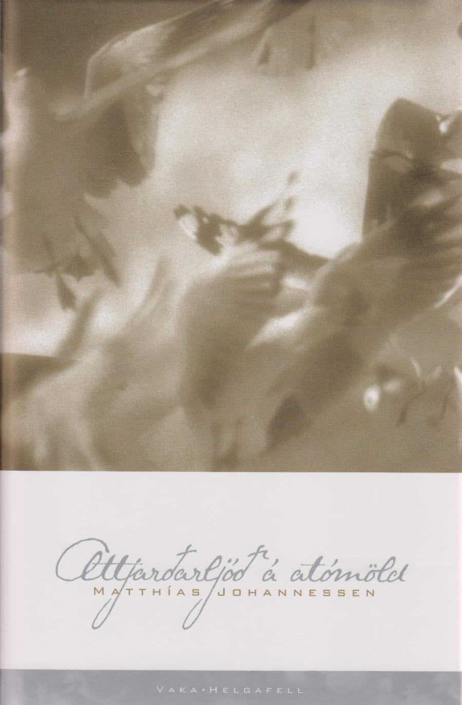 Ættjarðarljóð á atómöld