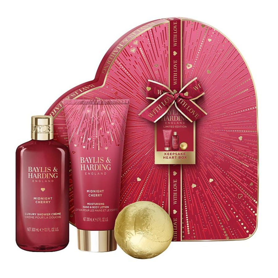 Baylis & Harding Midnight Cherry Luxury Hjartalagað Gjafasett