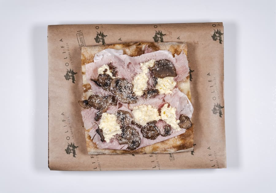 3 fyrir 2 Olifa La Madre Pizza 