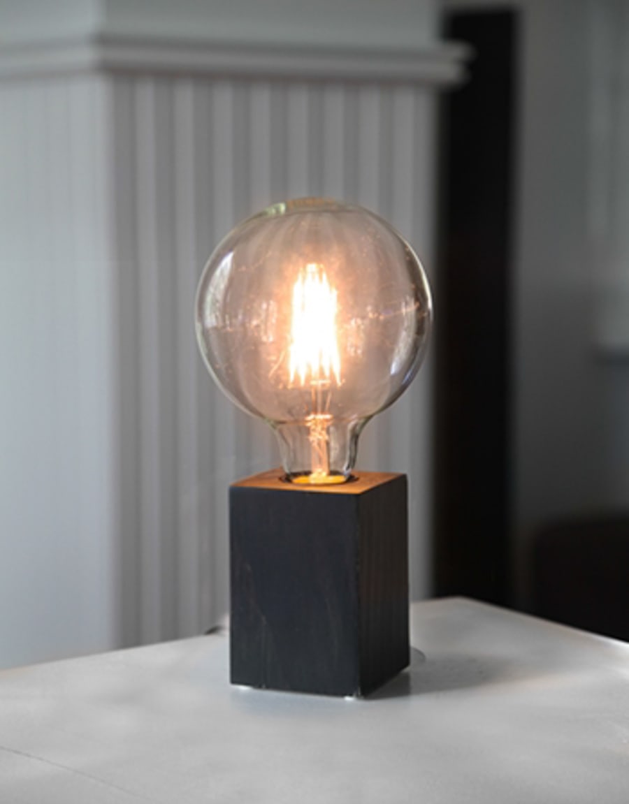 Decoration LED Clear G125 E27 2100K 320lm Dimmer comp.
