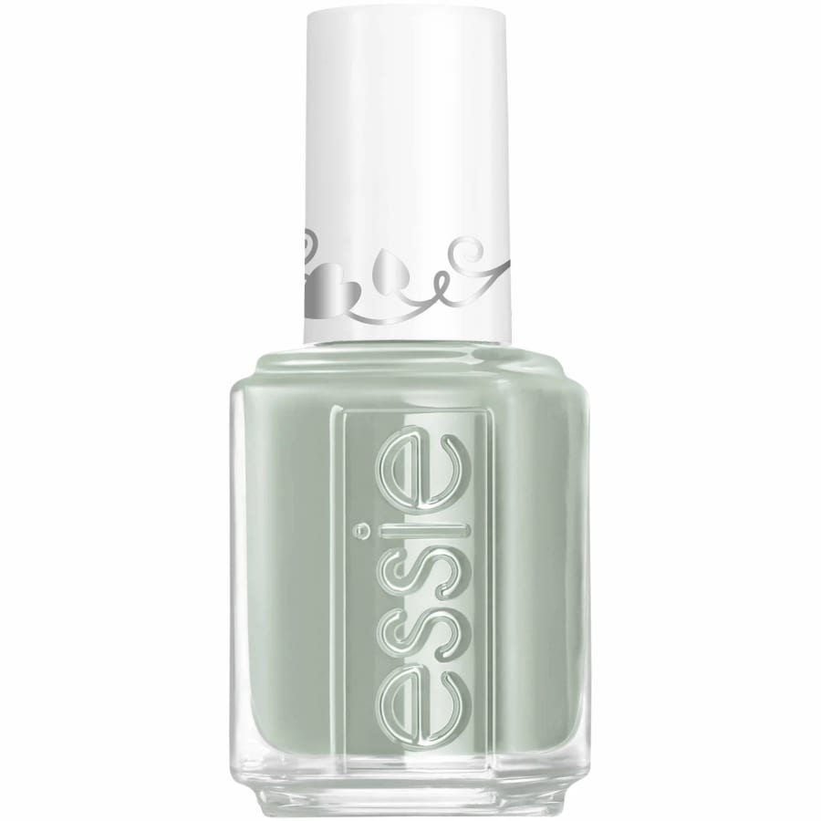Essie Beleaf in yourself