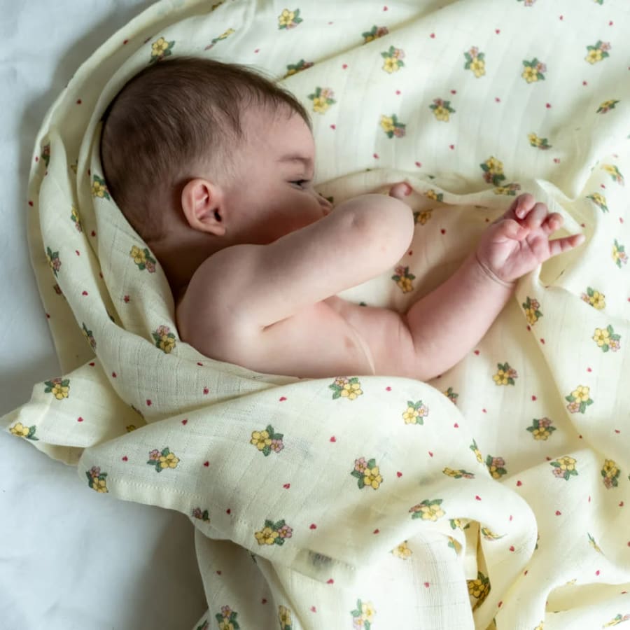 Jana Muslin Swaddle – Sweetheart Petals