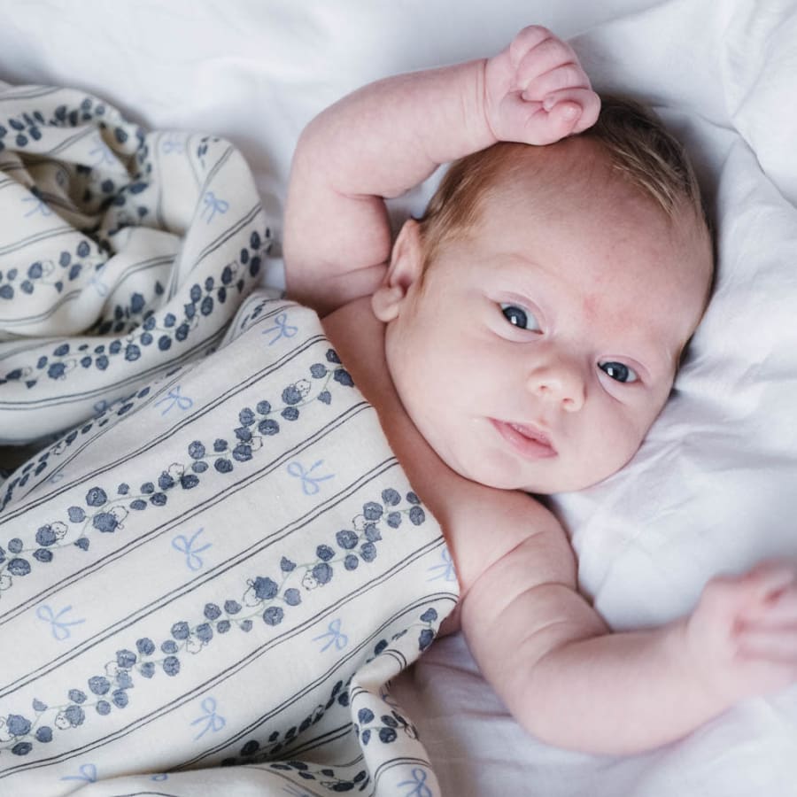 Jana Muslin Swaddle Bell flower