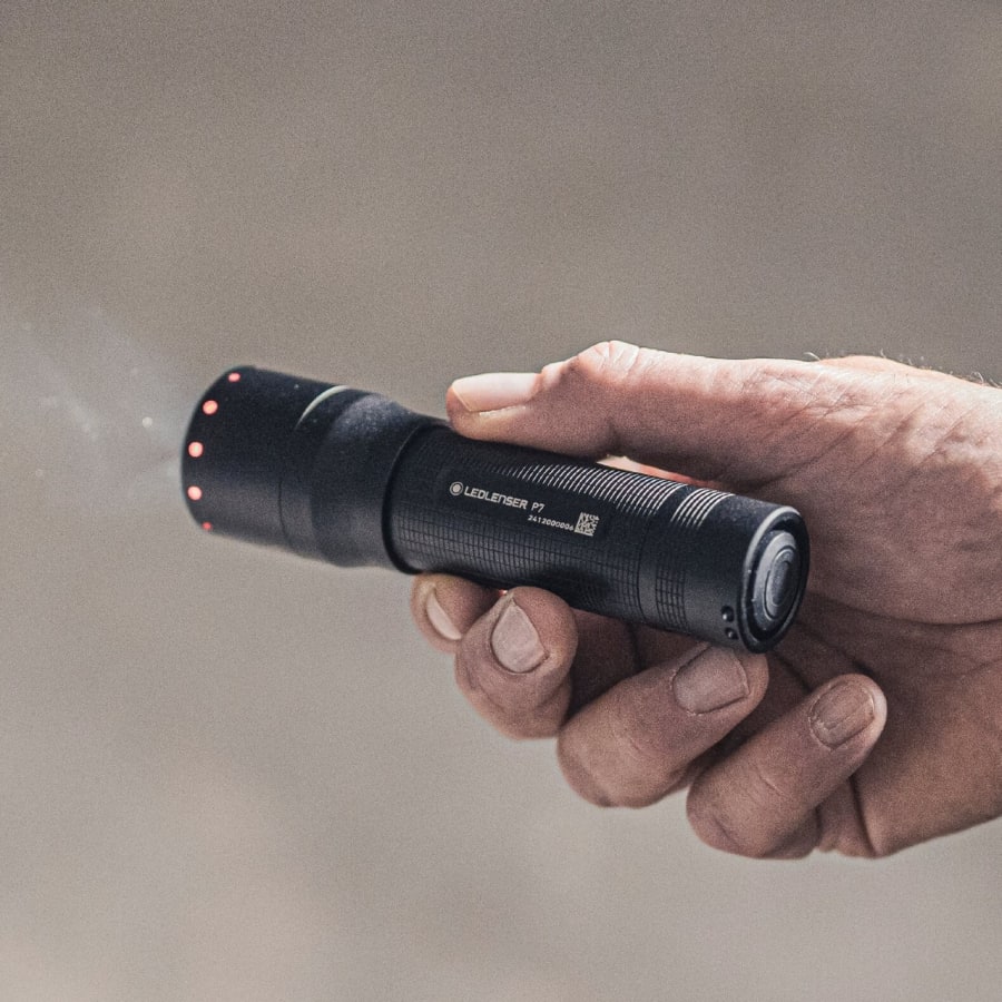 Ledlenser P7 Vasaljós