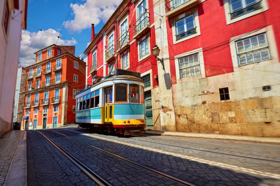 Lissabon fyrir tvo - tveir fyrir einn af beinu flugi ✈️☀️ 39.900 kr. á mann