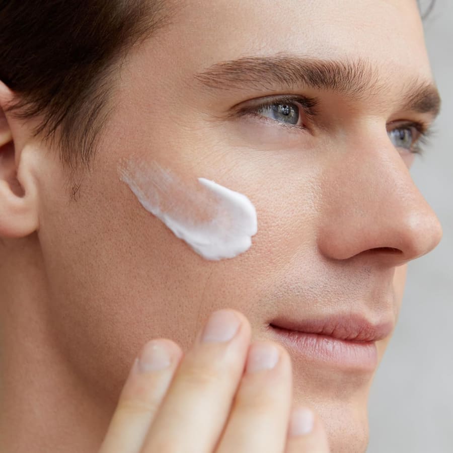 Nivea Men Deep Protect & Care Rakakrem fyrir andlit 75 ml
