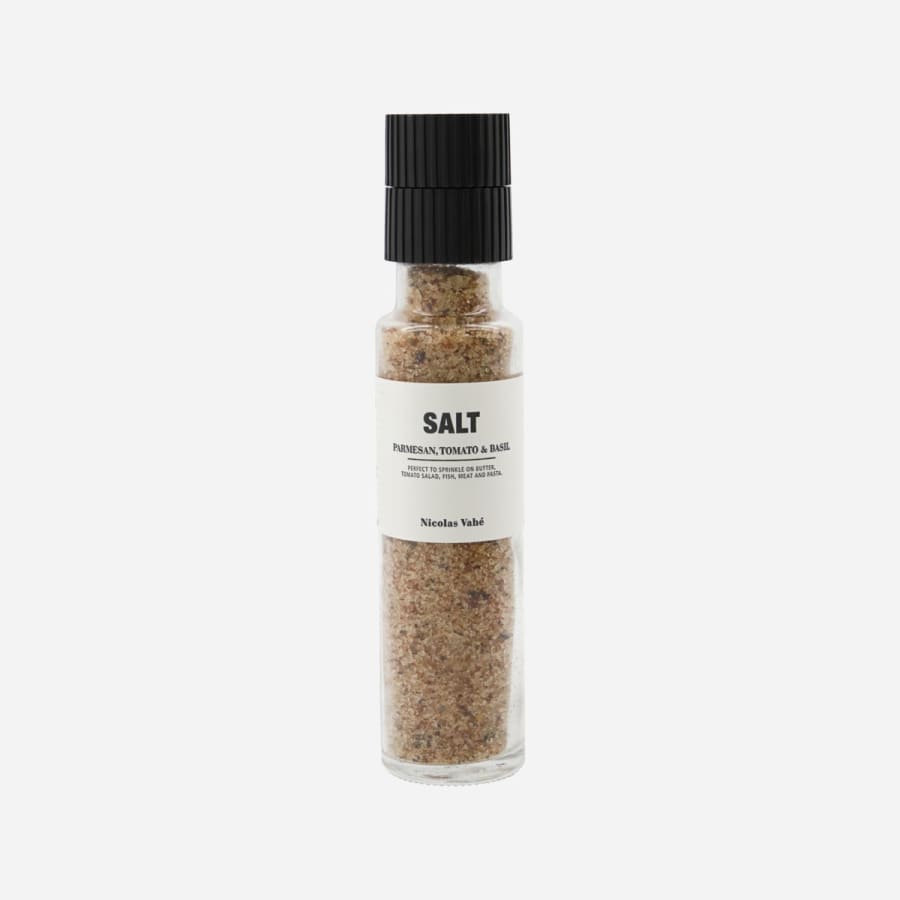 Salt með tómat, parmesan og basil