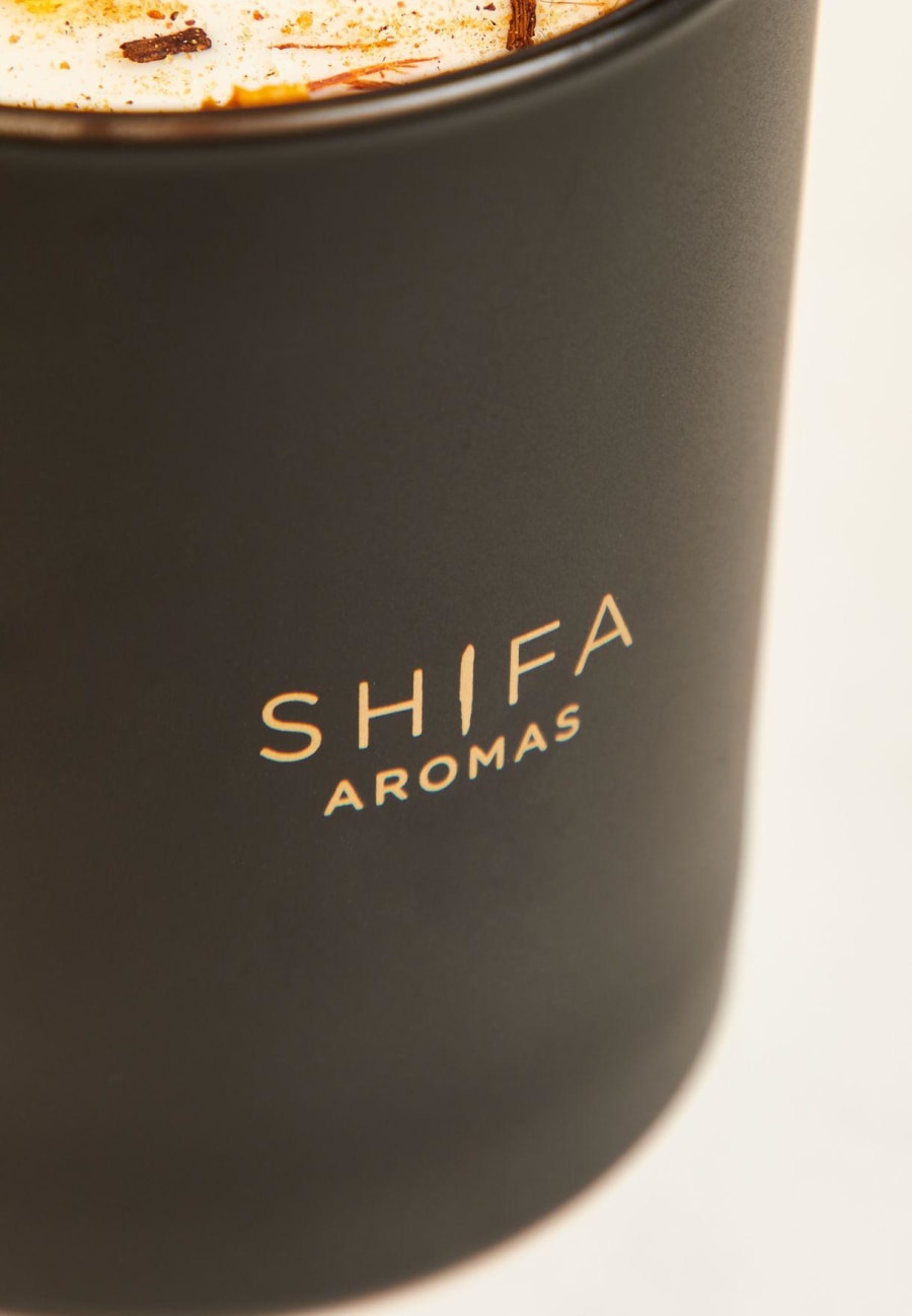 Shifa Aromas Kashgar Ilmkerti í svörtu glasi 30 cl