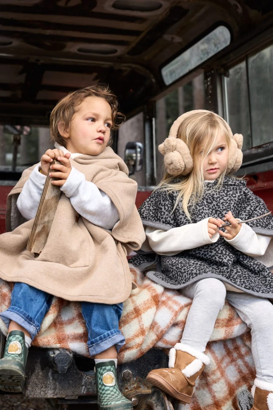 Teddy Brown poncho