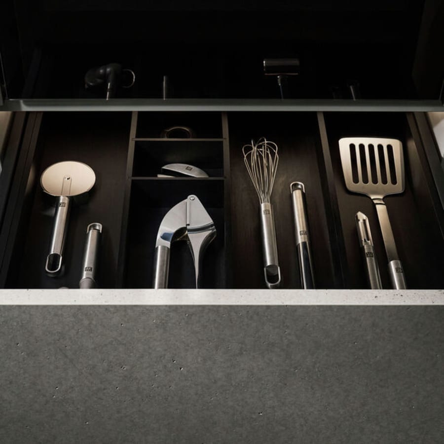 Zwilling Pro spaði