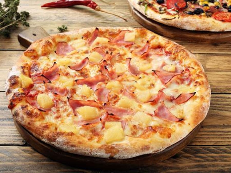 26: Hawaiian pizza