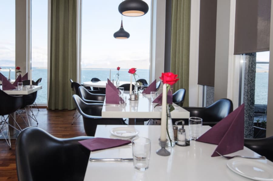 Gjafabréf – Brunch fyrir tvo á SKÝ Restaurant & Bar