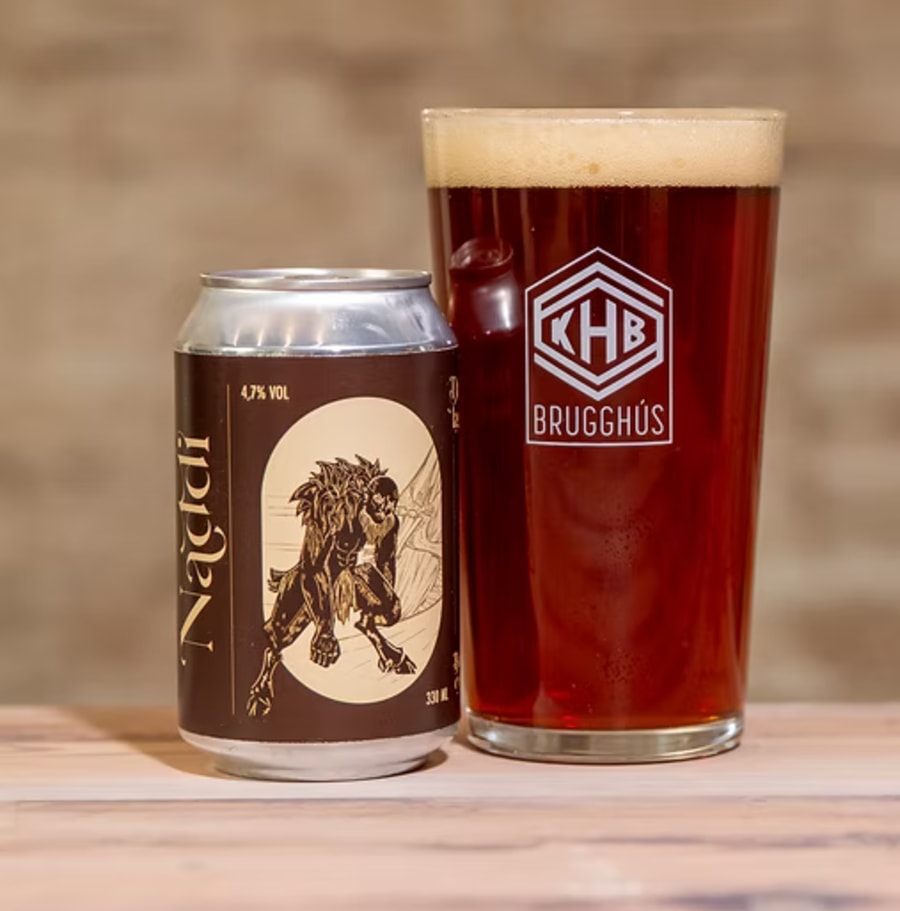 Naddi Dökkur Lager / 6 dósir