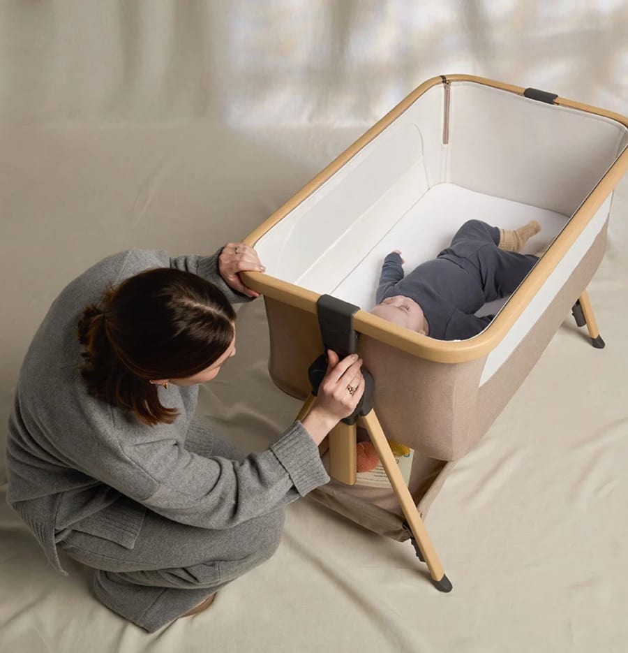 Silver Cross Lunar Co-sleeper sýniseintak