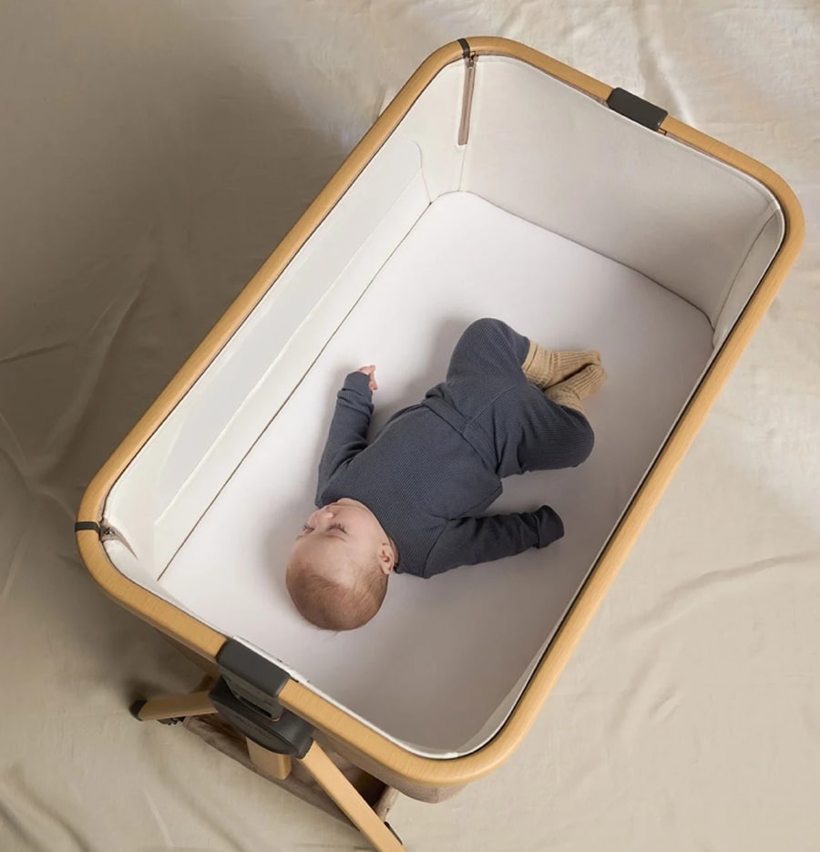 Silver Cross Lunar Co-sleeper sýniseintak