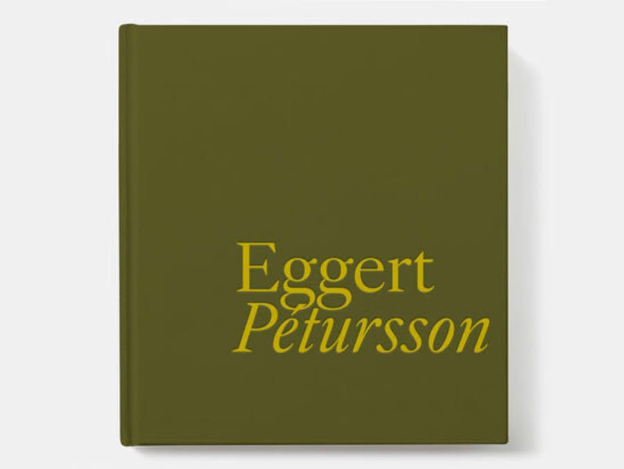 Eggert Pétursson - á íslensku
