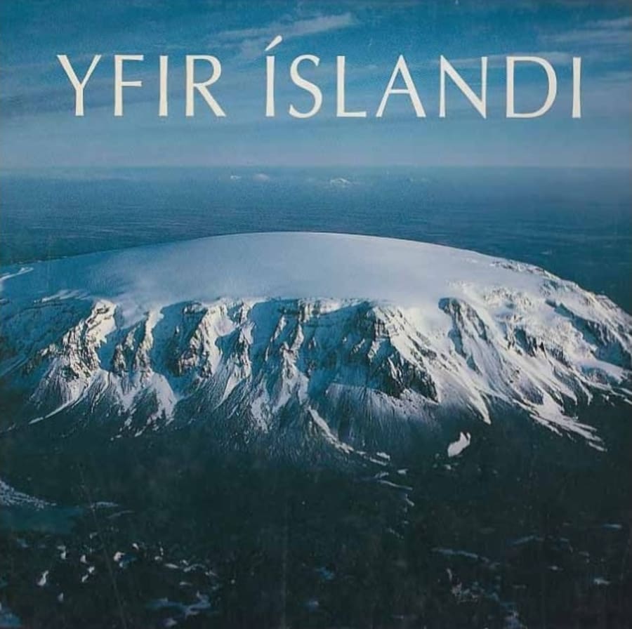 Yfir Íslandi